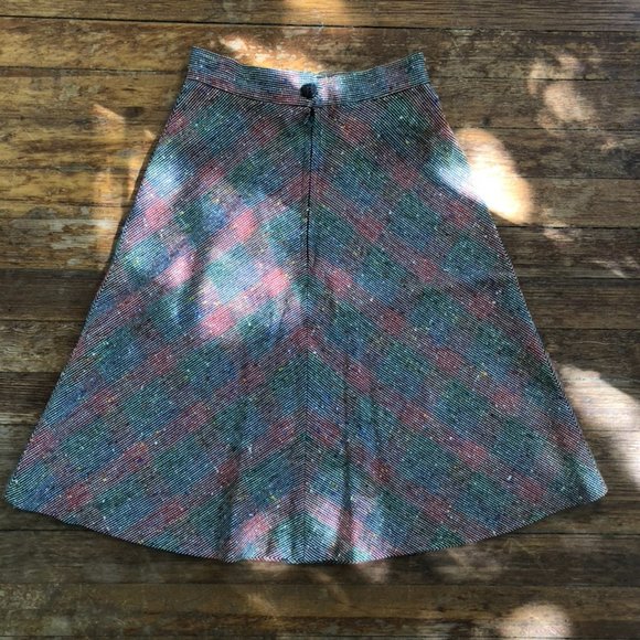 Vintage Plaid Skirt - Picture 3 of 13